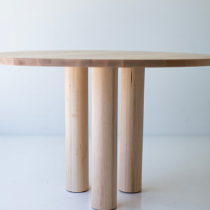 Cava-Modern-Round-Dining-Table-Maple-05