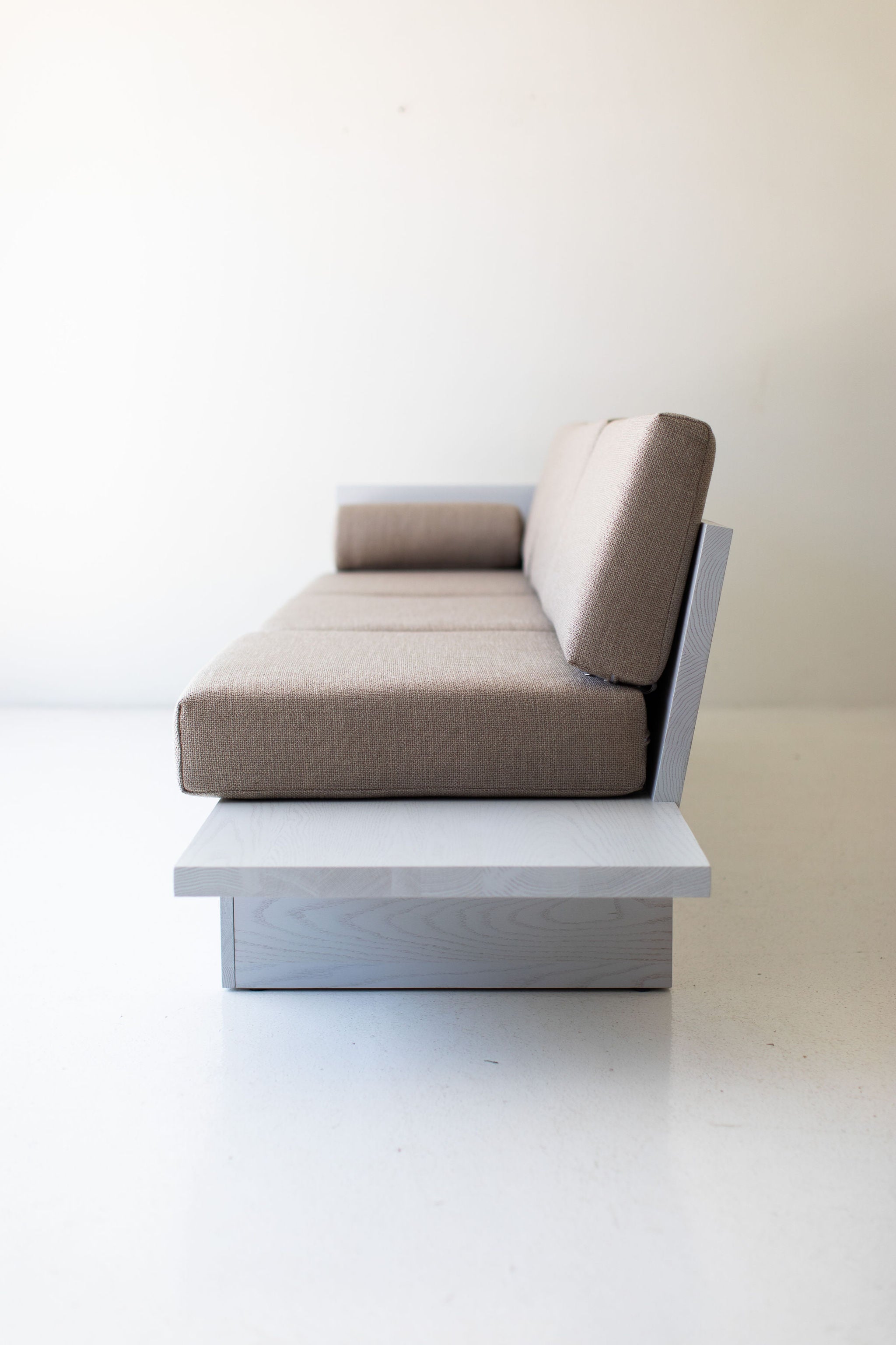 Oak Suelo® Sofa With Storage And Side Table for Bertu Home - 2124