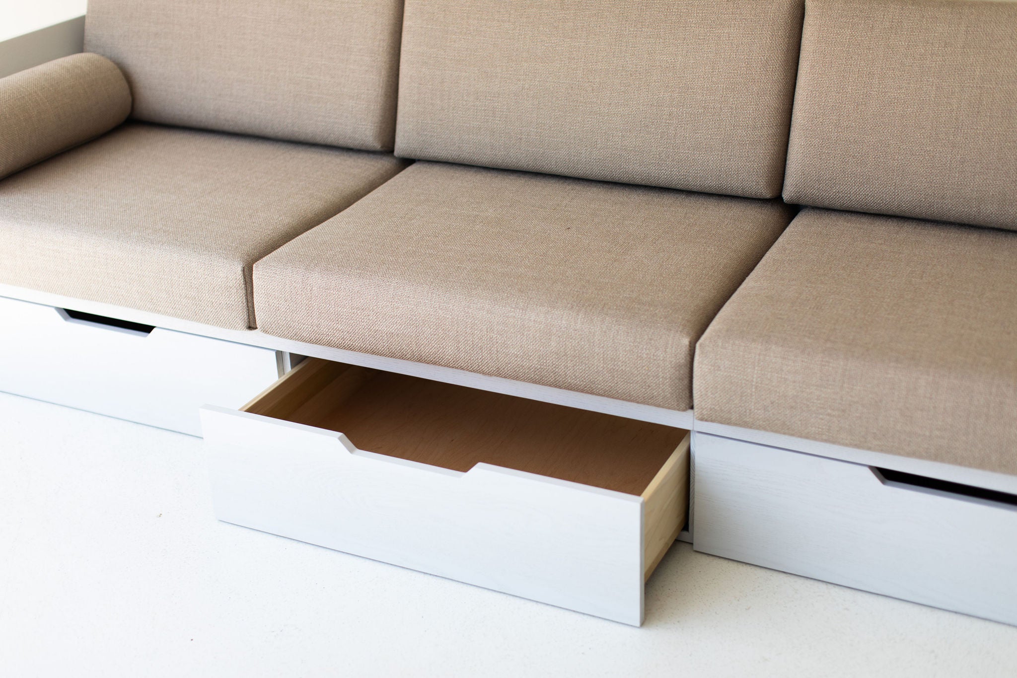 Oak Suelo® Sofa With Storage And Side Table for Bertu Home - 2124