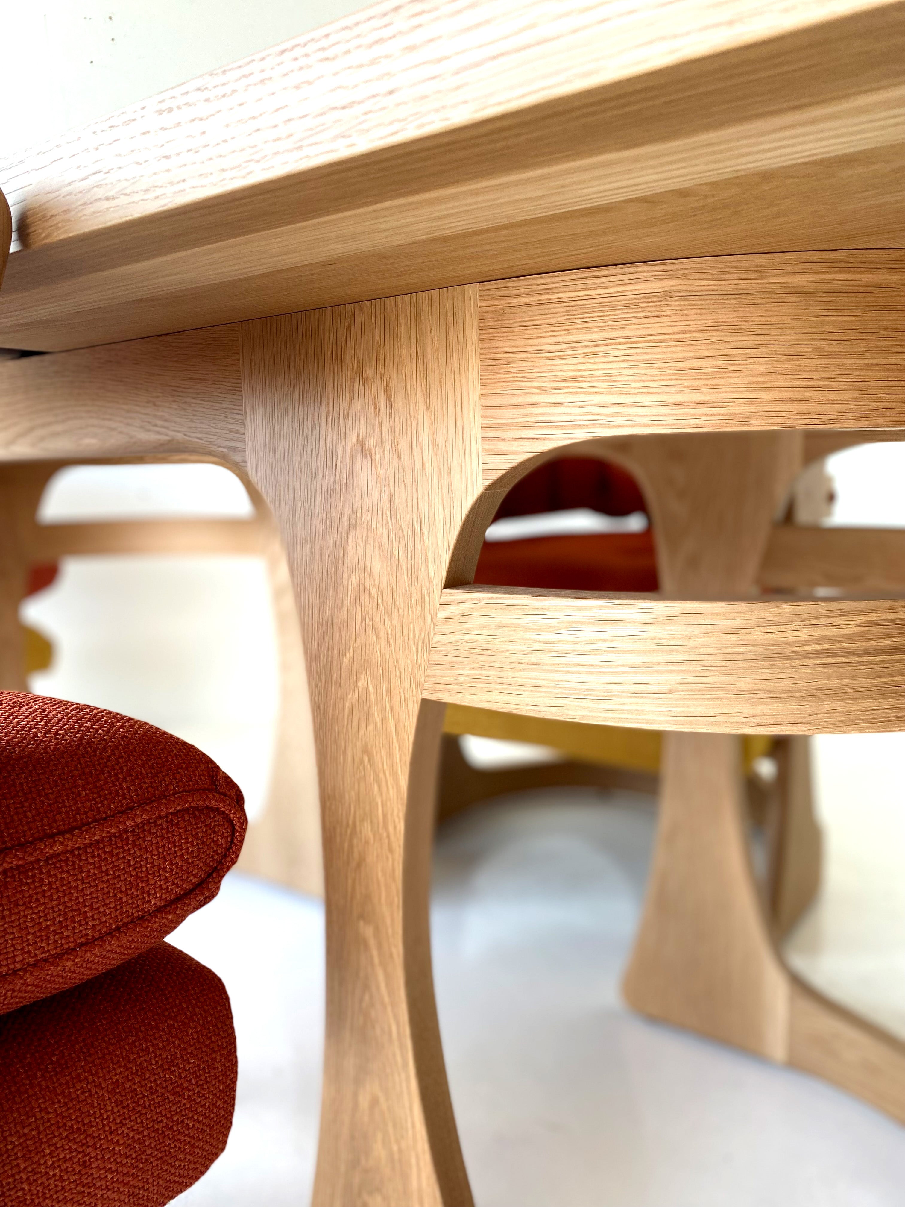 Barricas Modern Oak Dining Table