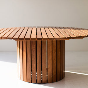 Round Outdoor Wood Dining Table Hamptons 0323, Image 01