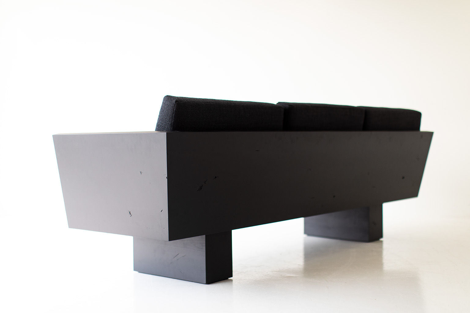 Suelo Modern Black Sofa - 1020