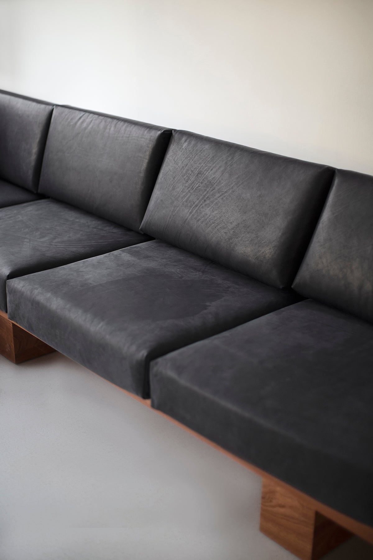 Suelo Leather Sectional for Bertu Home - 1525