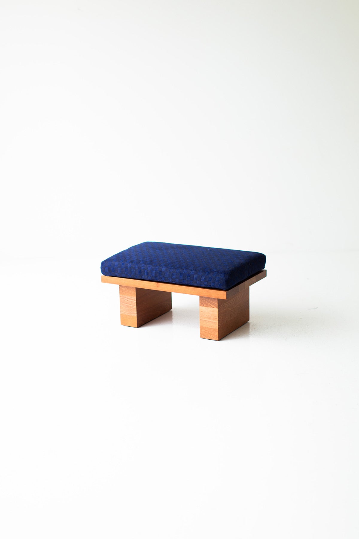Suelo® Modern Outdoor Ottoman, Upholstered for Bertu Home - 5623