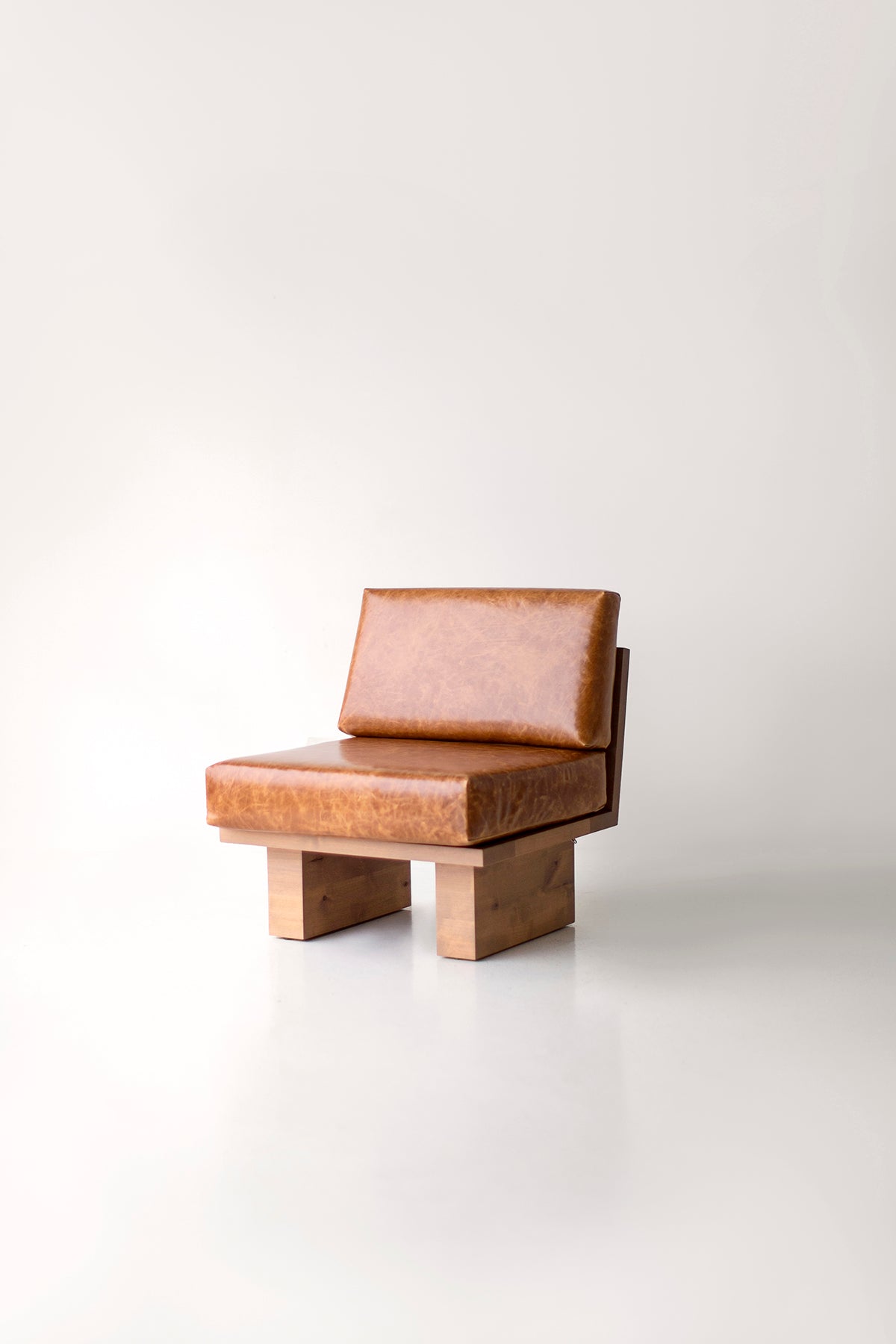 Suelo® Modern Side Chair in Leather for Bertu Home - 1325