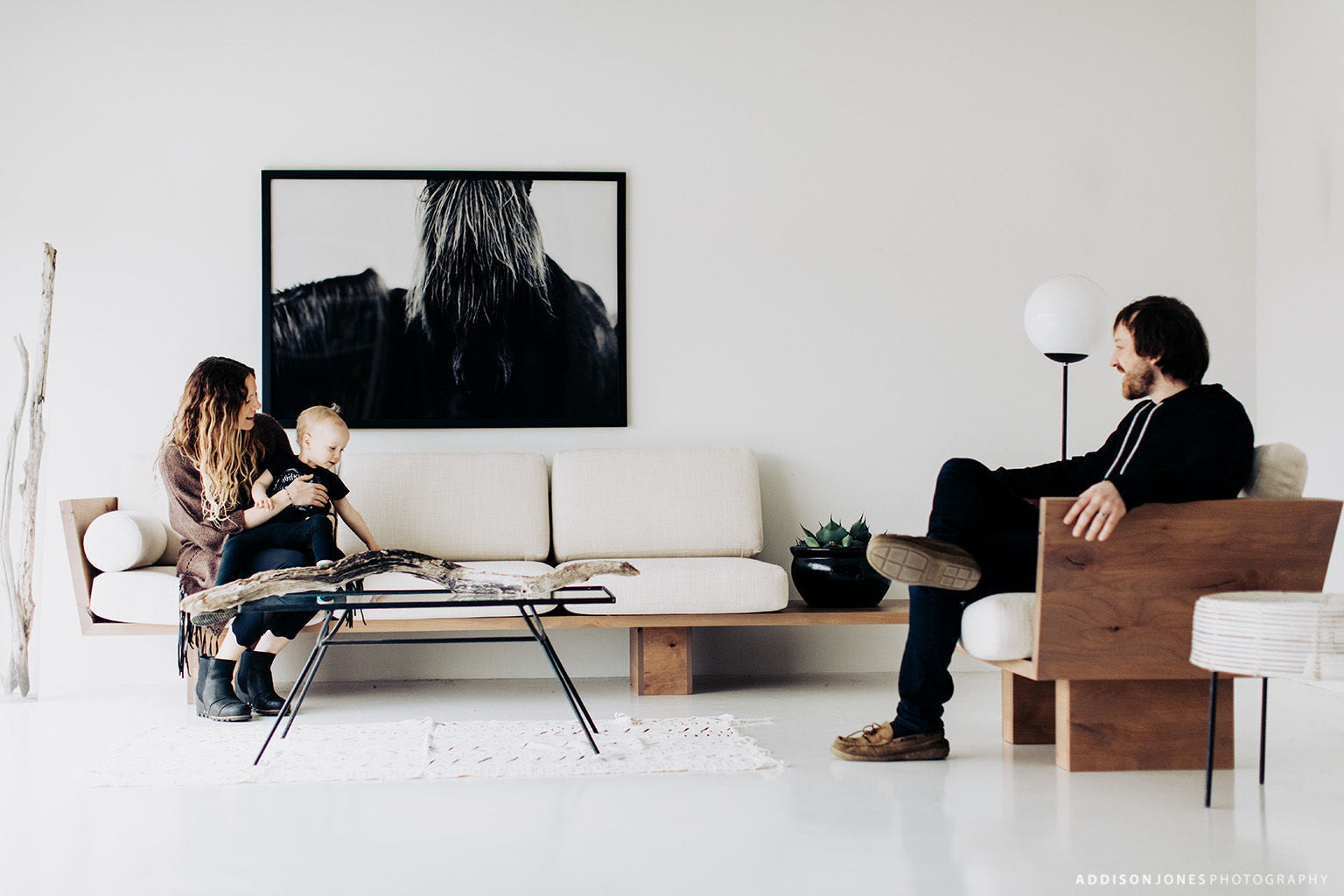Suelo® Modern Wood Sofa - 0520