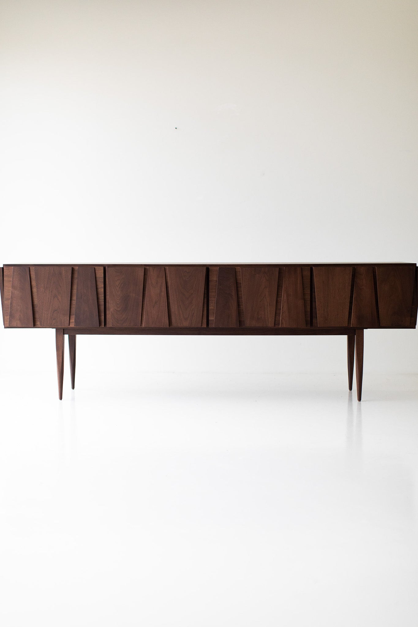 Eiger Modern Console Table 4 bay 1801, Image 01