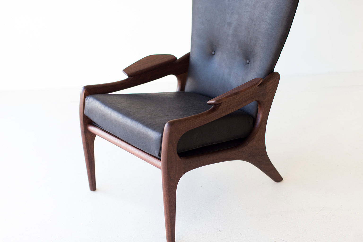 Hillsdale Modern Leather High Back Chair - 1604