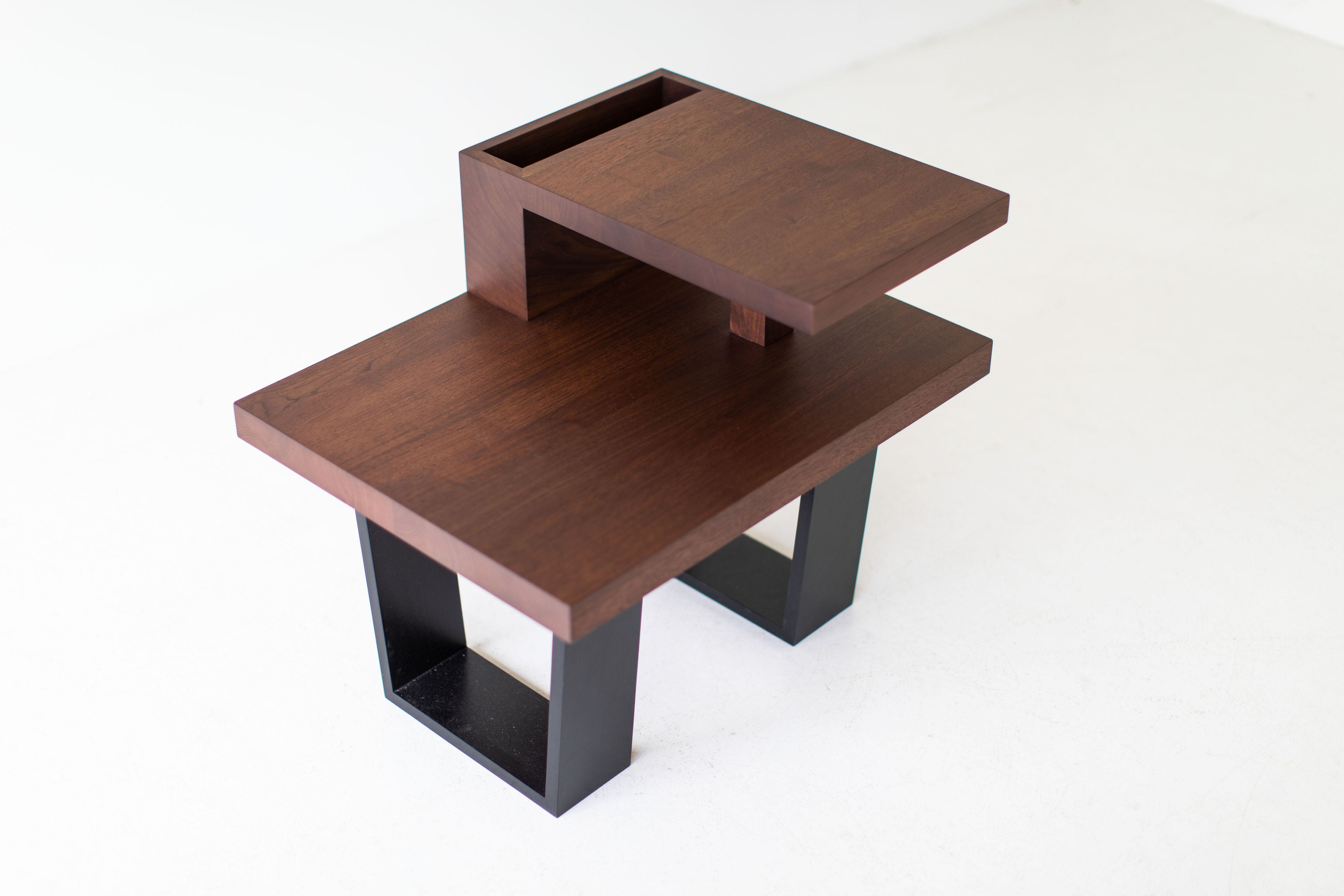 Modern Side Table - 0816