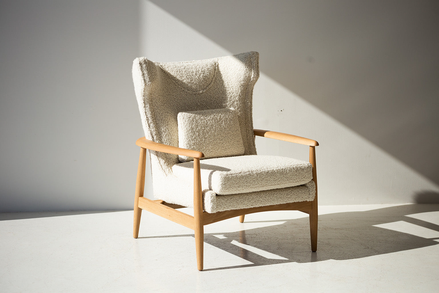 Peabody Modern Wing Chair in Boucle - 2012P