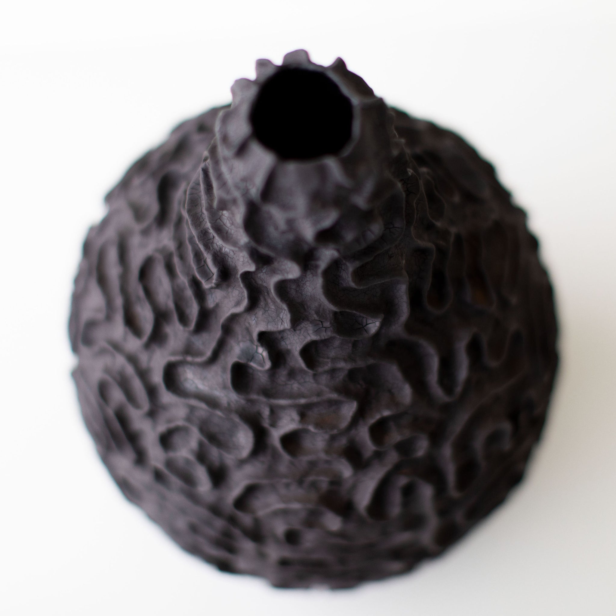 Ceramic-Vase-Suzy-Goodelman-Craft-Associates-Furniture-06