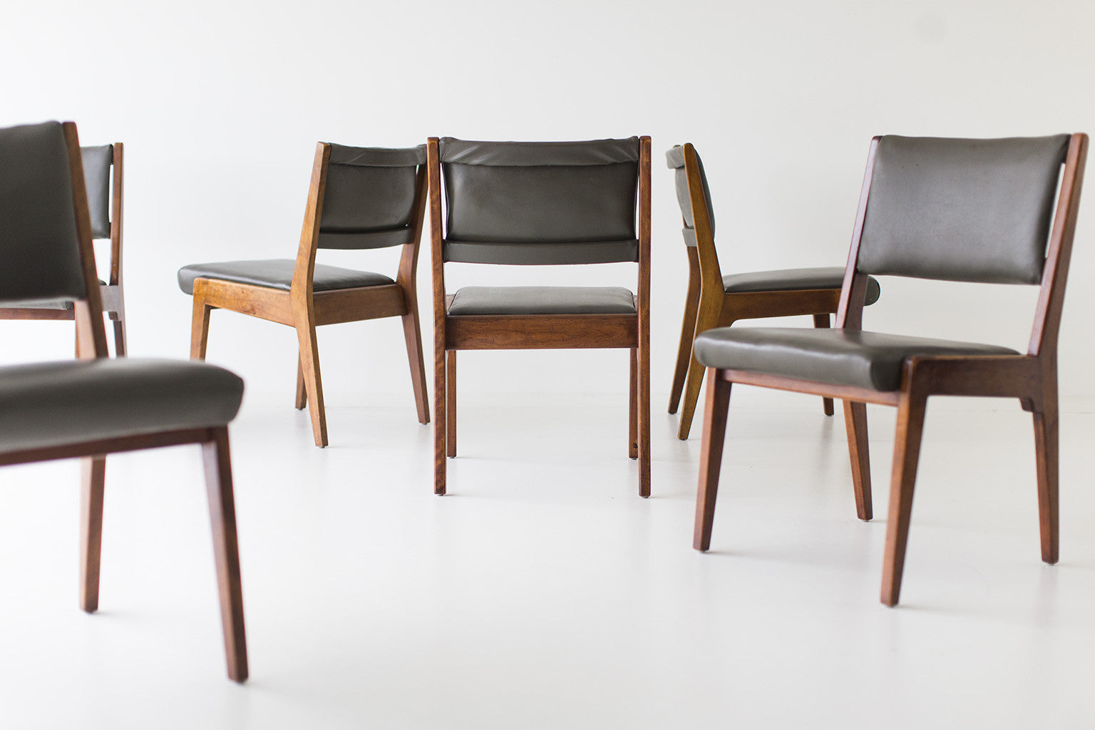 Early Jens Risom Dining Chairs - 01141619