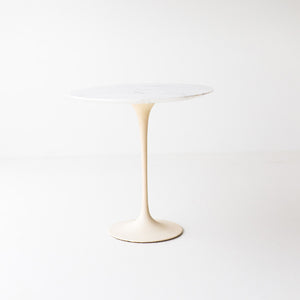 Eero-saarinen-marble-side-table-knoll-01141621-01