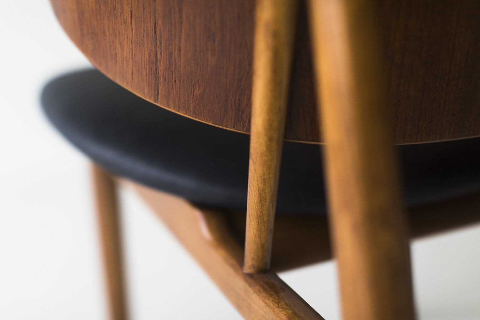 Ib Kofod-Larsen Chair for Christensen & Larsen - 03031702