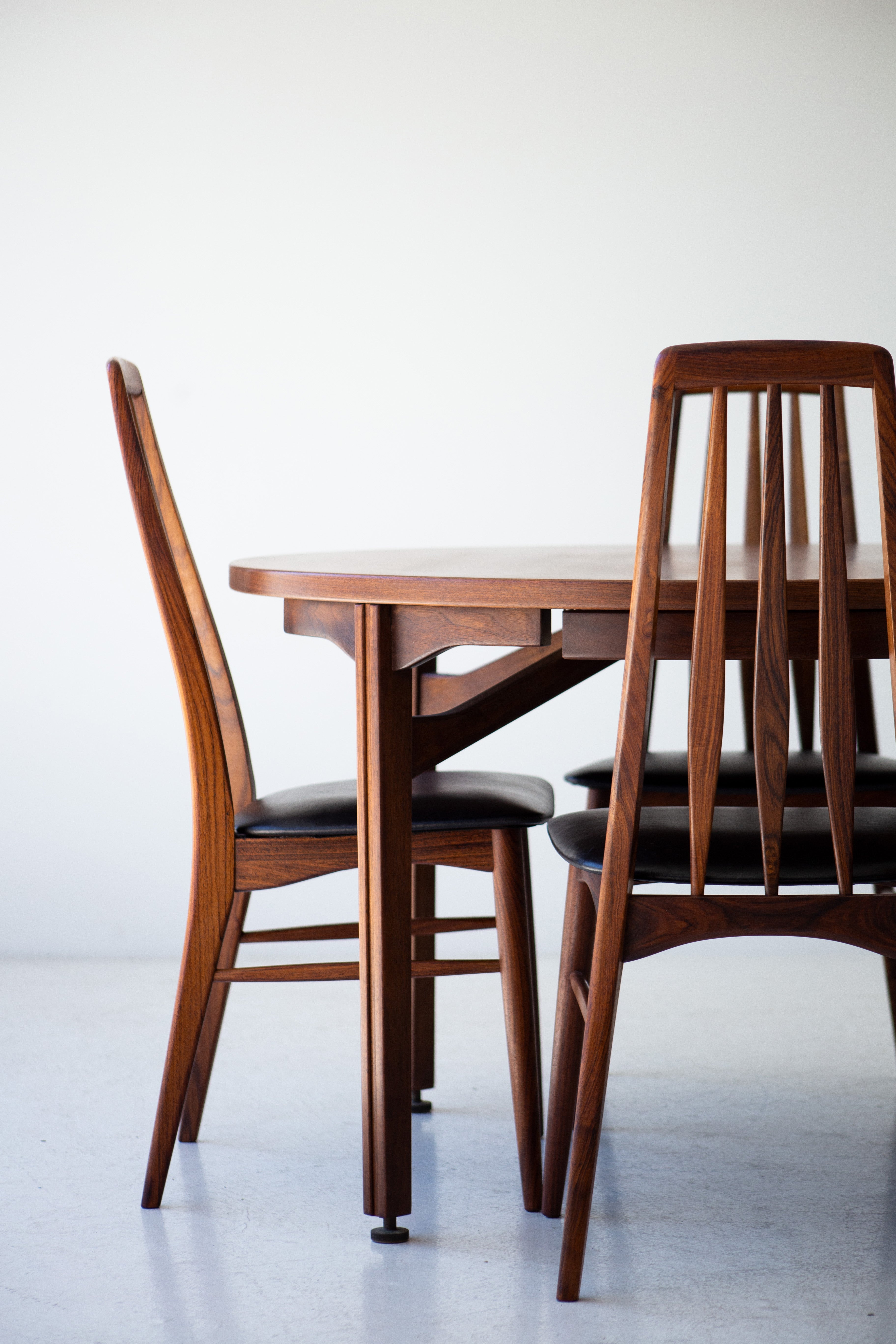 Jens Risom Dining Table for Jens Risom Design Inc