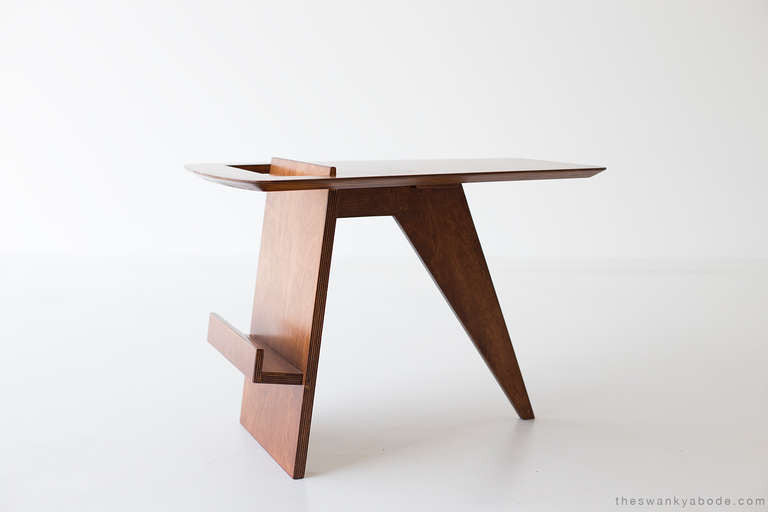 Jens Risom Magazine Table for Jens Risom Inc - 01191610