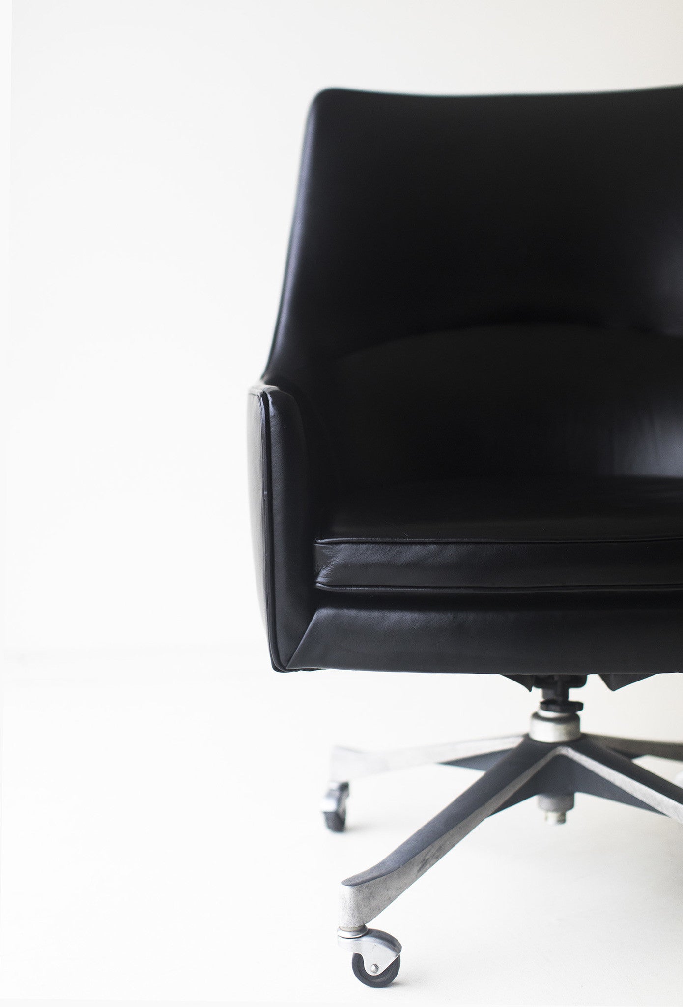 Jens Risom Office Chair for Jens Risom Design Inc. - 03031701