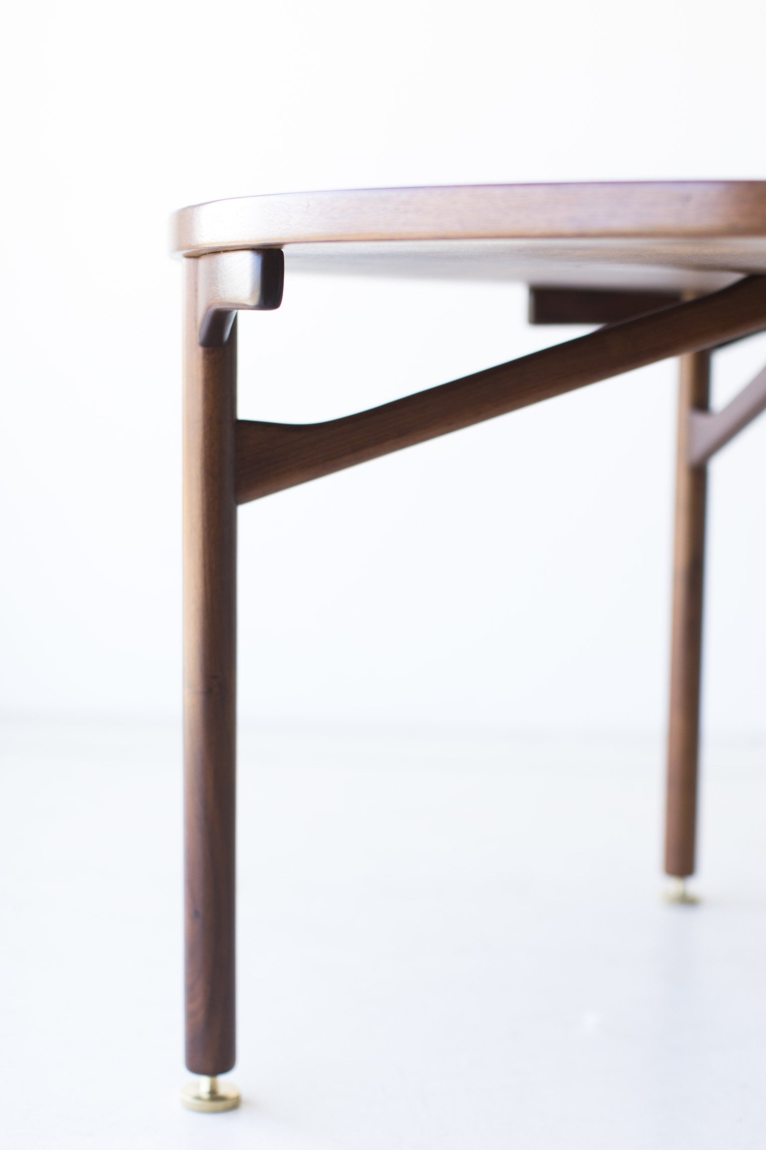 Jens Risom Dining Table for Jens Risom Design Inc. - 05191702