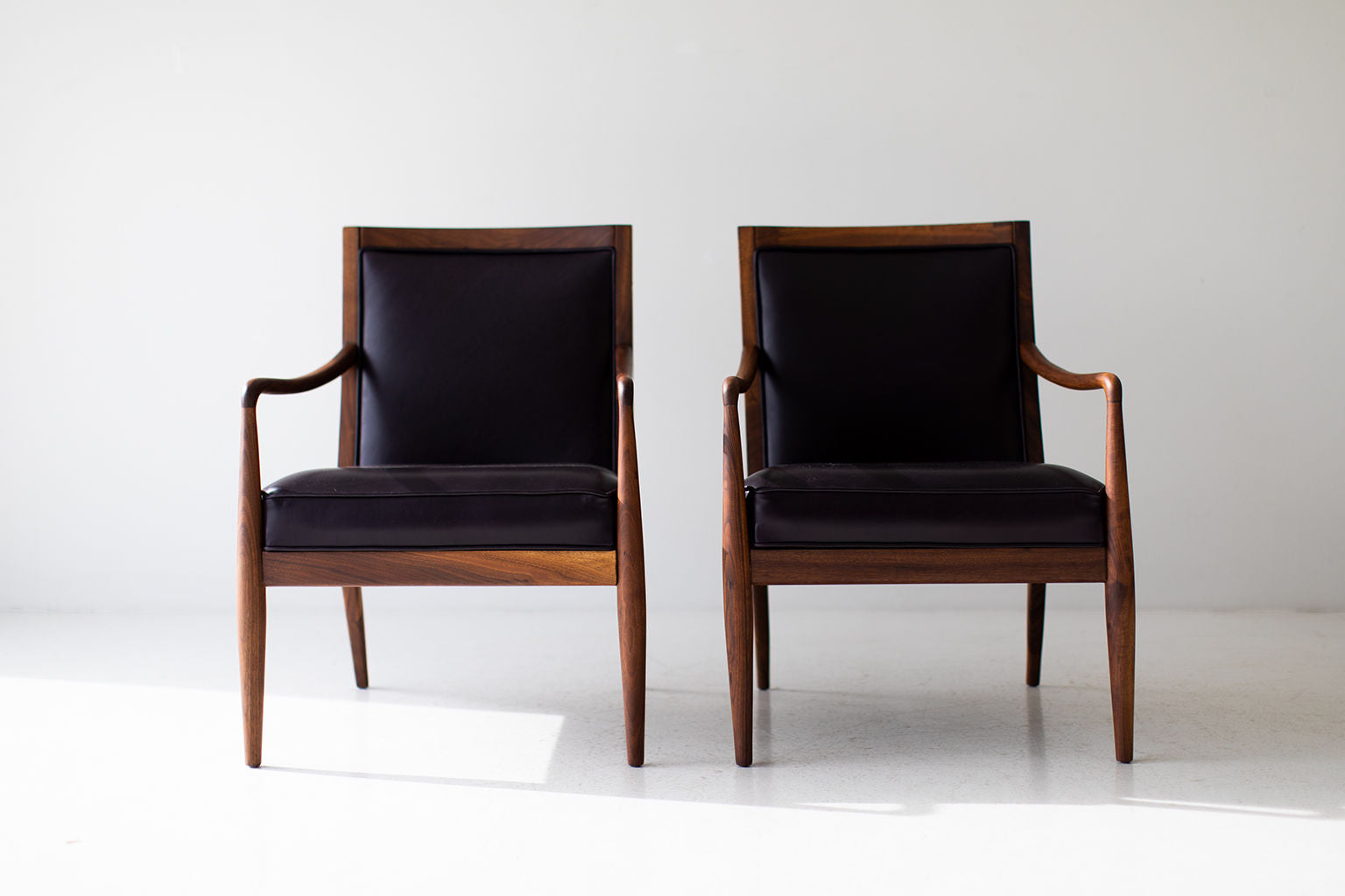 Lawrence Peabody Leather Lounge Chairs for Richardson Nemschoff