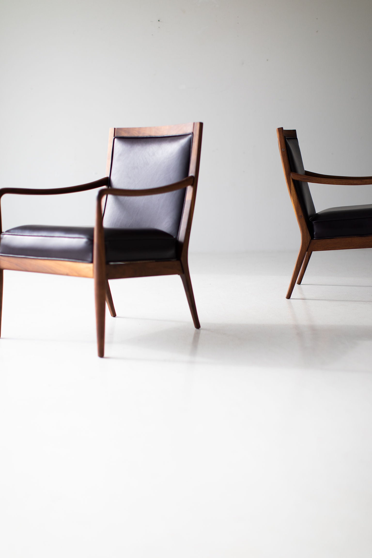 Lawrence Peabody Leather Lounge Chairs for Richardson Nemschoff