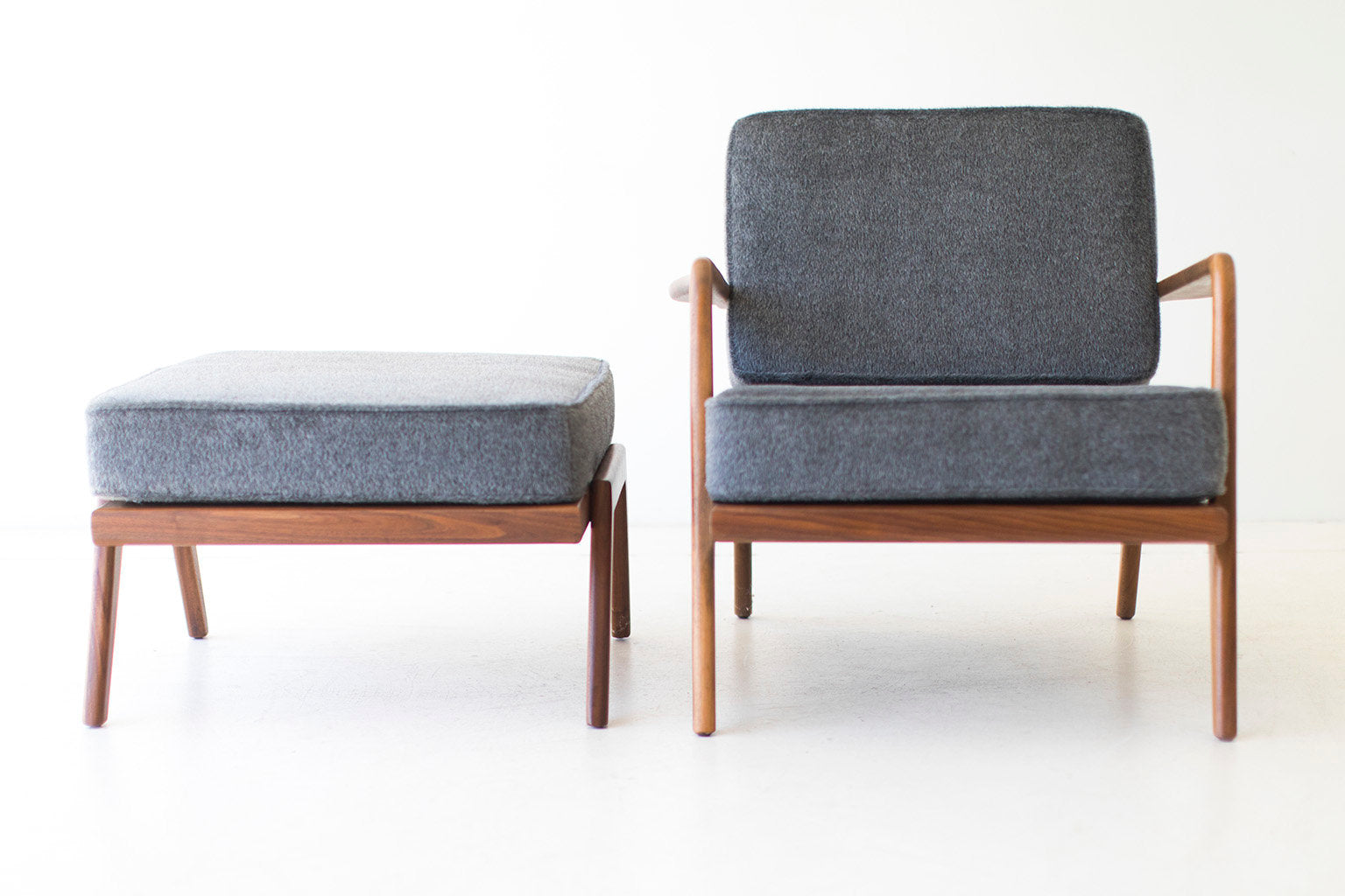 Mel Smilow Lounge Chair and Ottoman for Smilow-Thielle - 08081701