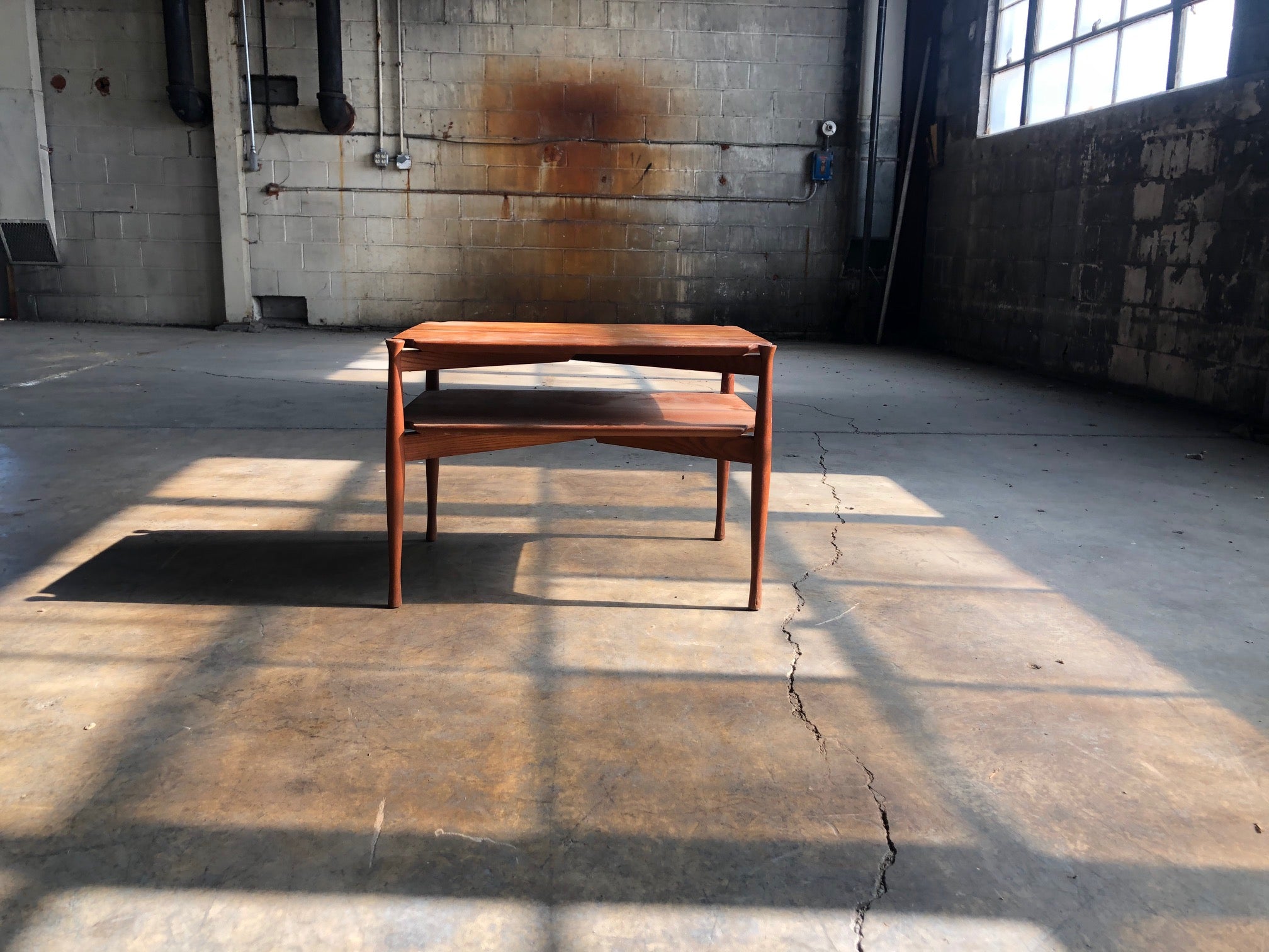 Mid Century Modern Tiered Side Table