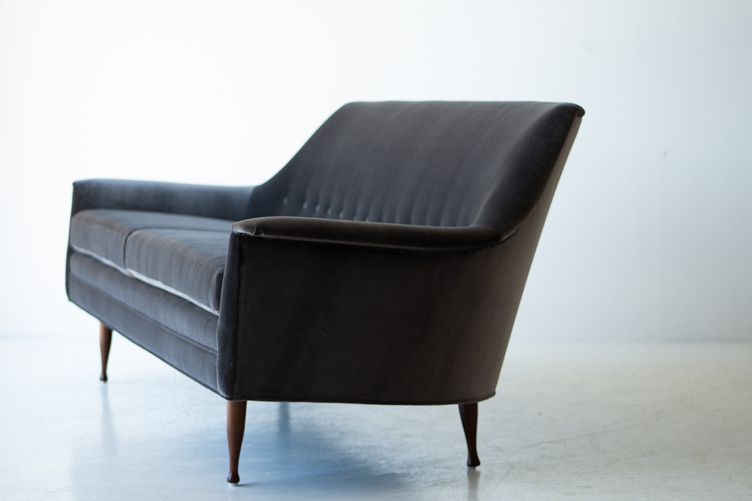 Mid-Century Modern Velvet Sofa for Selig, Image 07