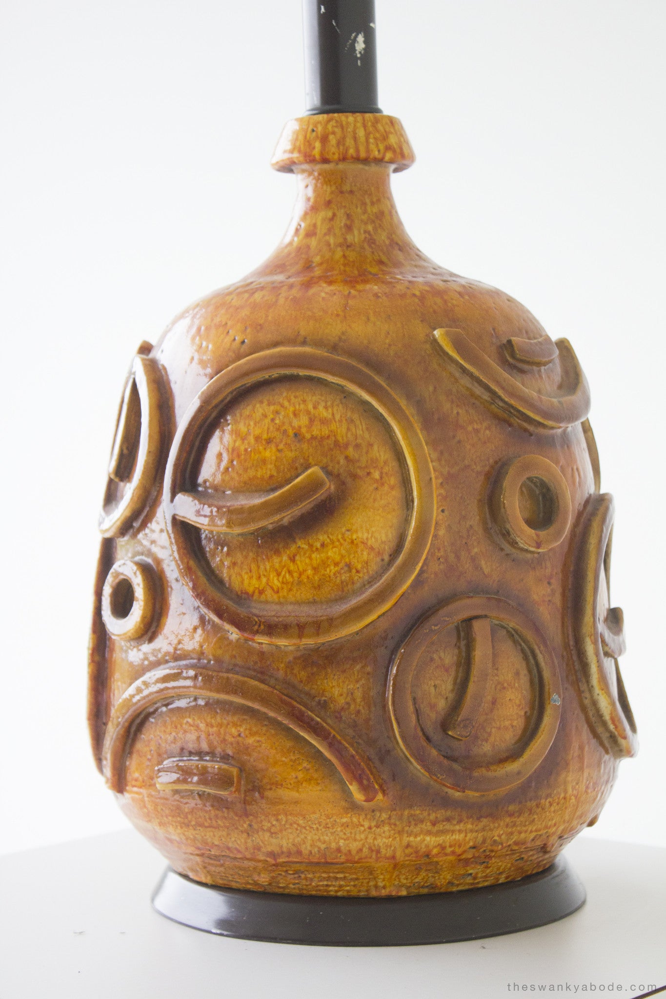 Mid Century Pottery Lamp - 01231618