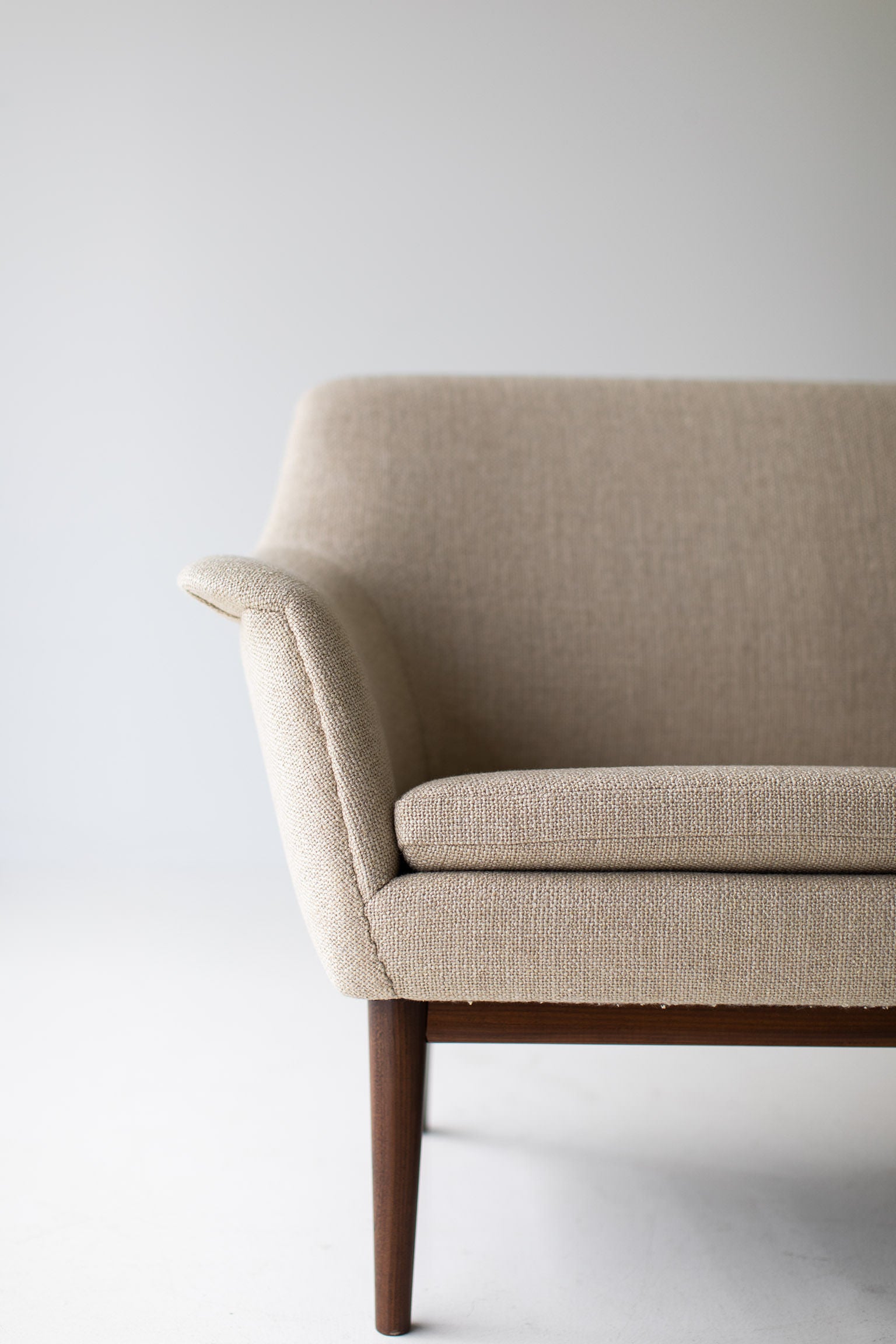 Mid Century Sofa - 11211804