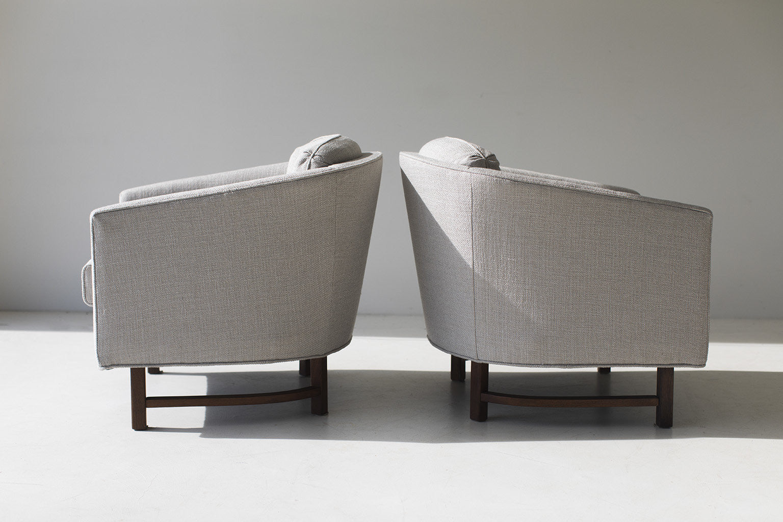 Milo Baughman Attributed Lounge Chairs - 02061701