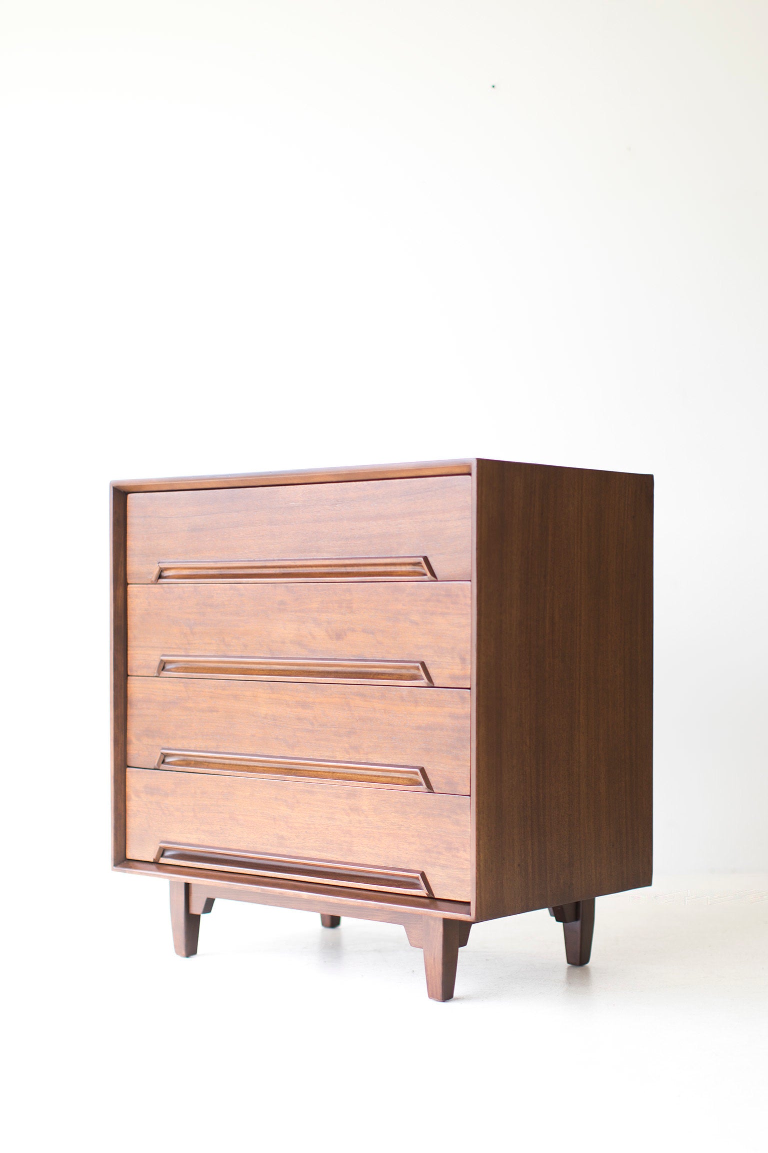 Milo Baughman Dresser for Drexel - 09261701