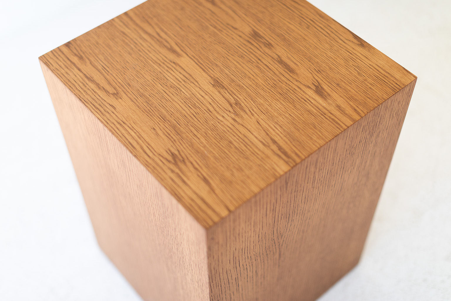 Modern Wood Side Table in Oak - 2321