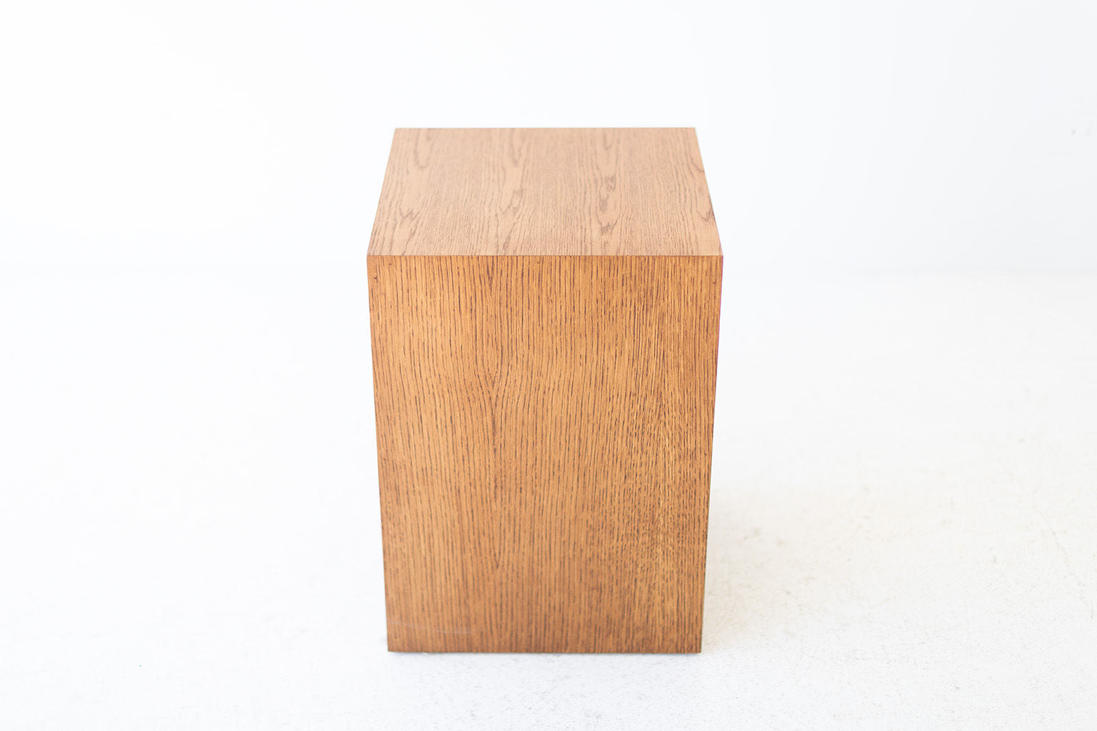 Modern Wood Side Table in Oak - 2321