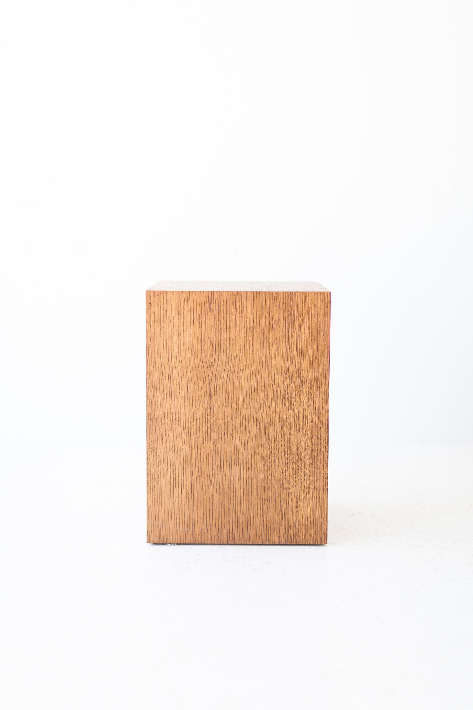 Modern Wood Side Table in Oak - 2321