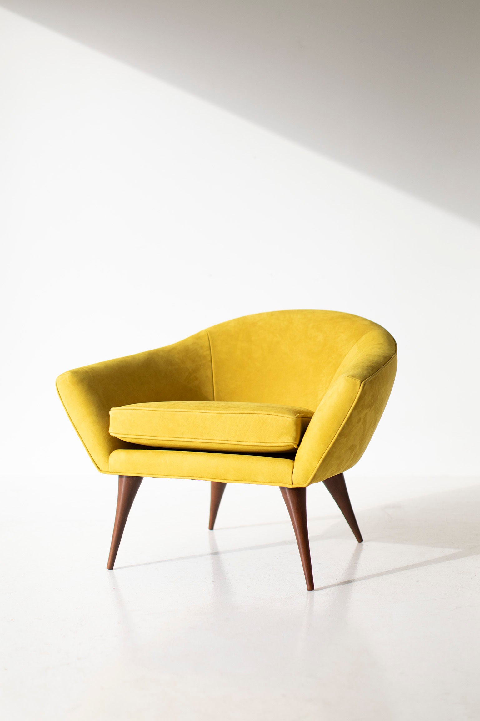 Modern Lounge Chair for Karpen Furniture - 02081904
