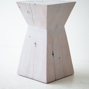 Sculpted-Stump-Table-Sol-10