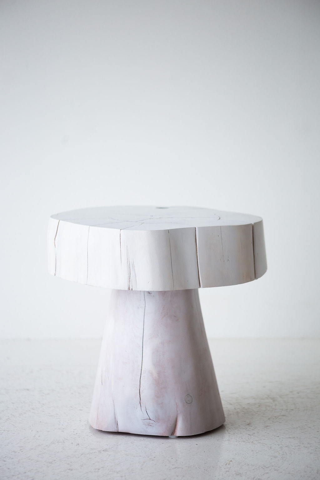 Sculpted Stump Table - The Summit - 0822