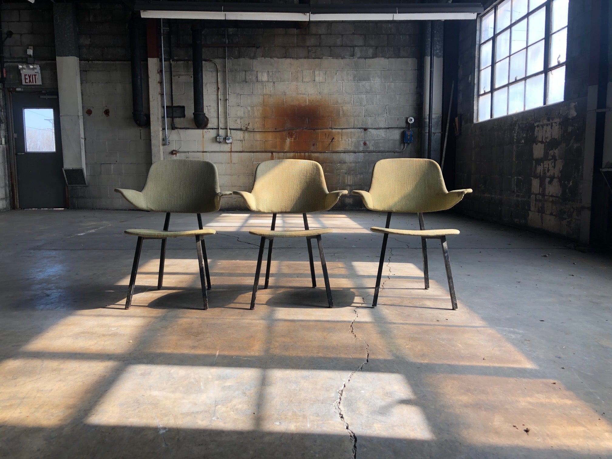 Shaw Walker Modern Arm Chairs
