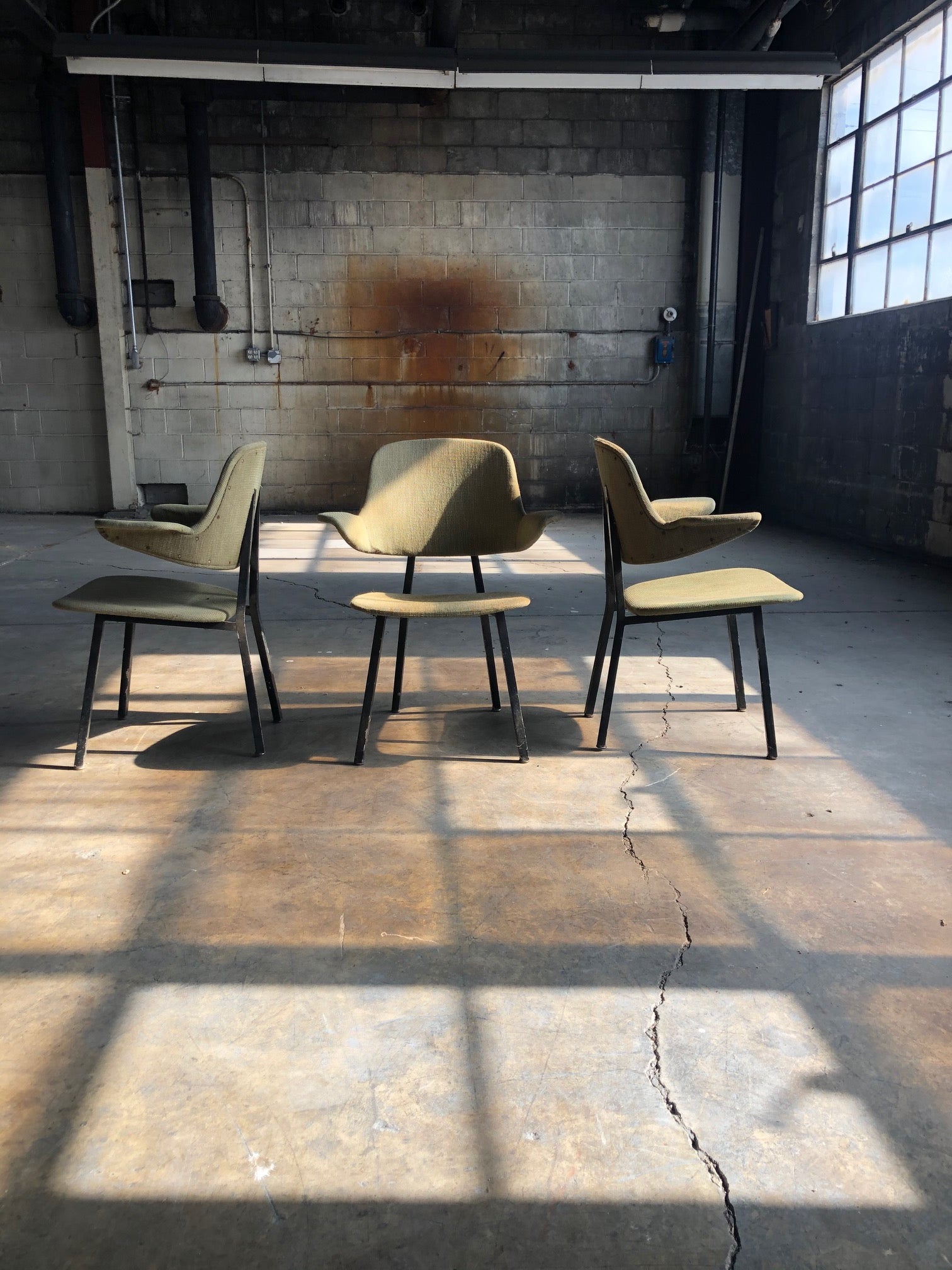 Shaw Walker Modern Arm Chairs