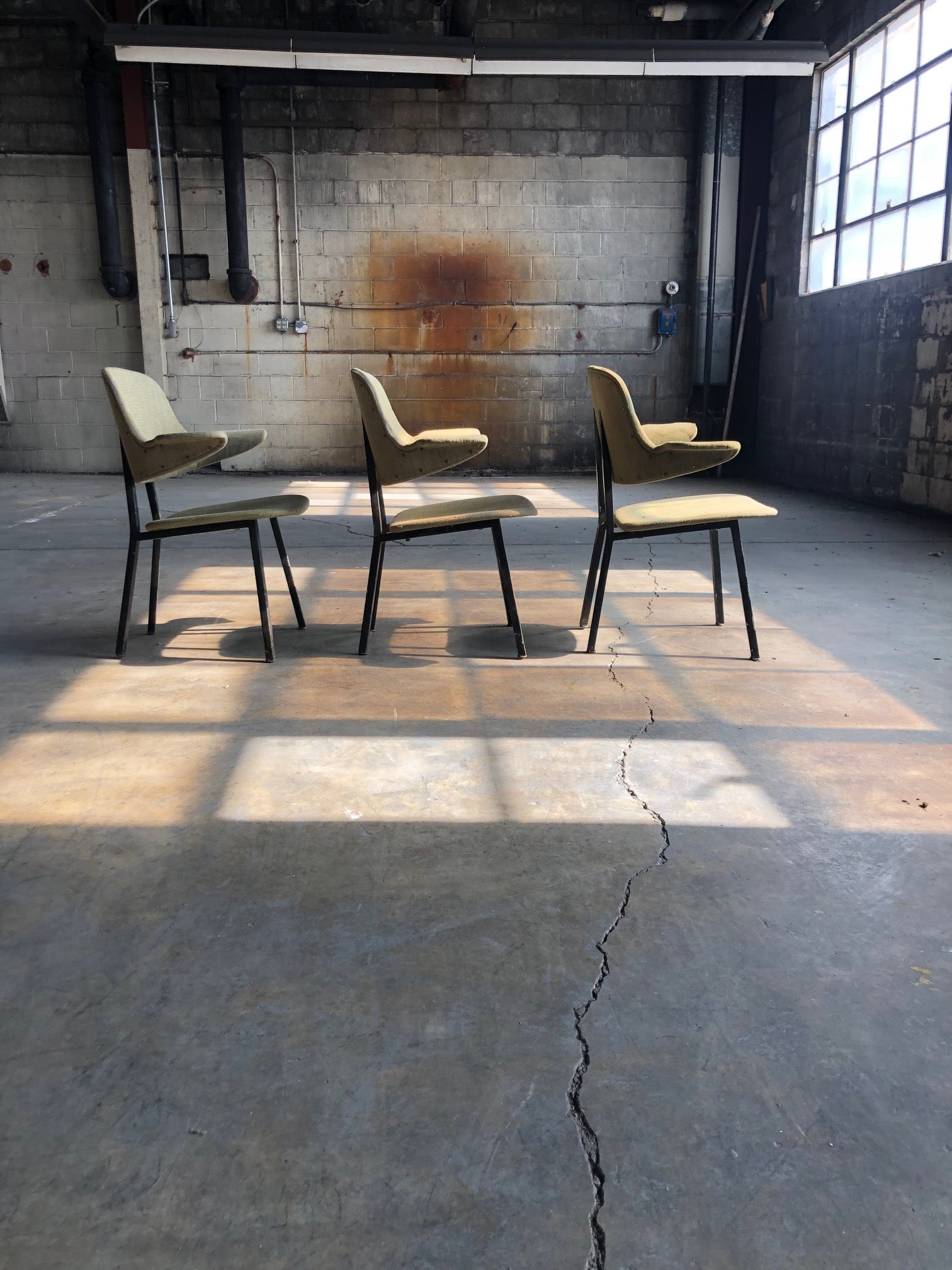 Shaw Walker Modern Arm Chairs