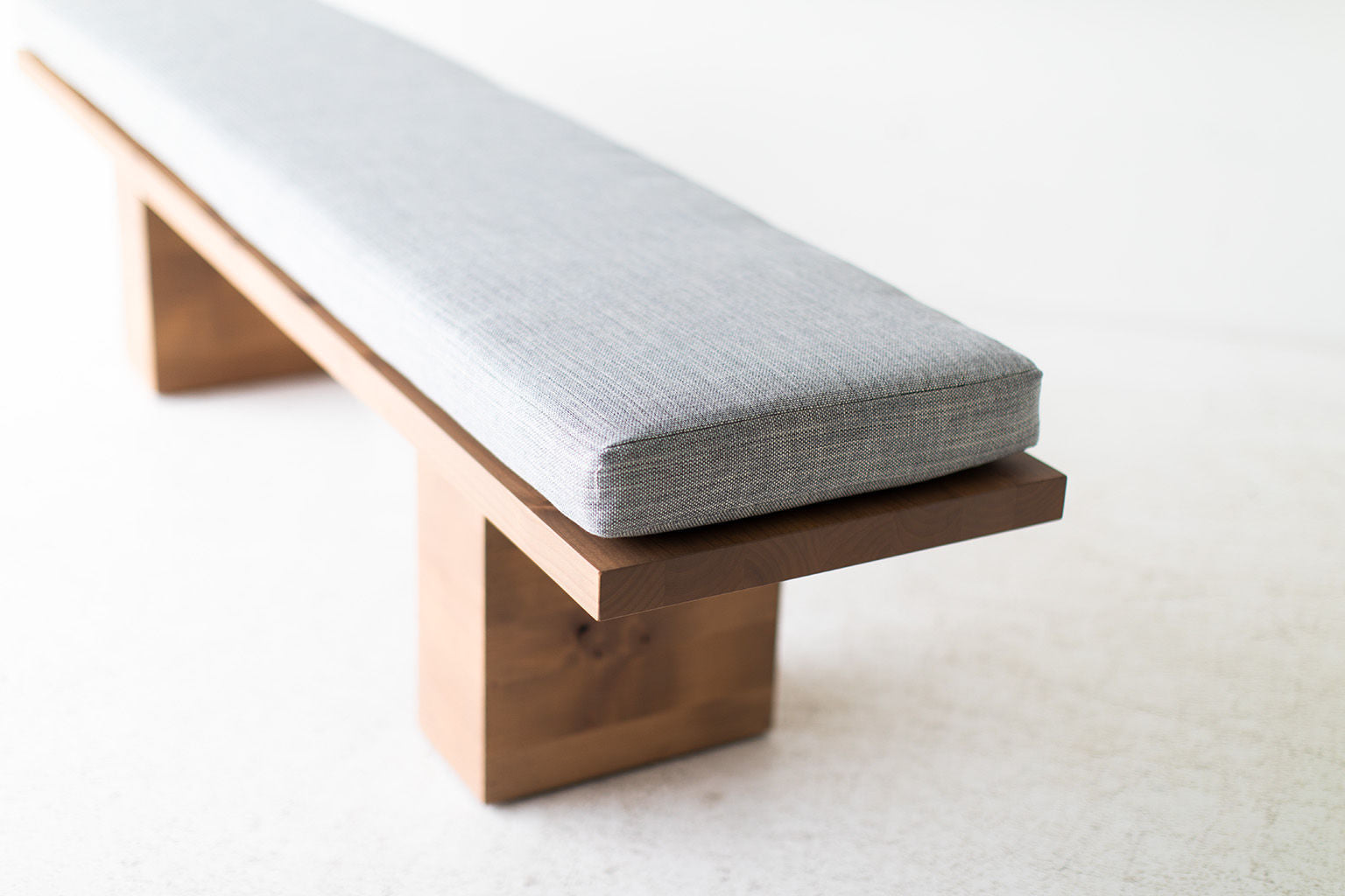 Suelo® Modern Bench - 1821