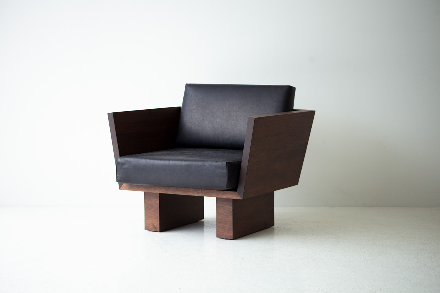 Suelo® Modern Lounge Chair - Walnut - 3122