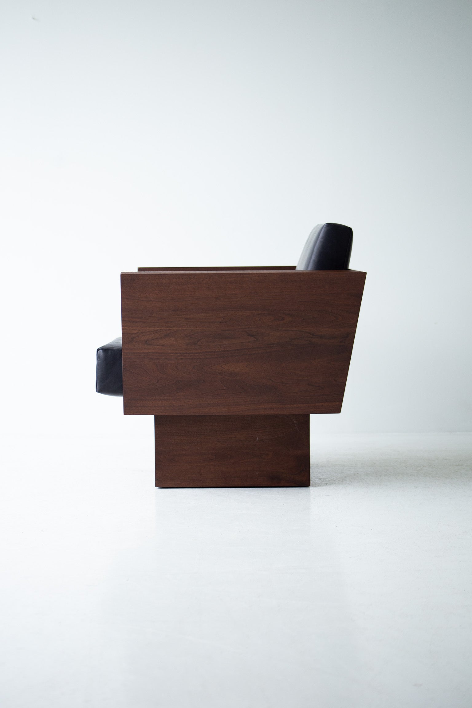 Suelo® Modern Lounge Chair - Walnut - 3122
