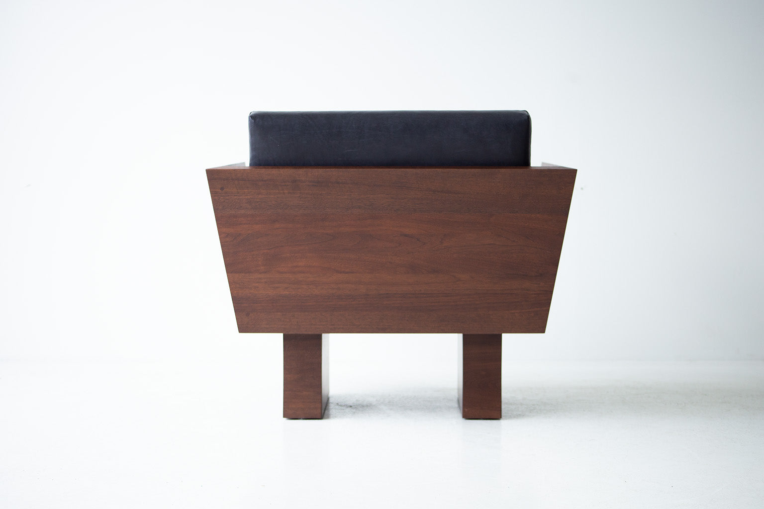 Suelo® Modern Lounge Chair - Walnut - 3122