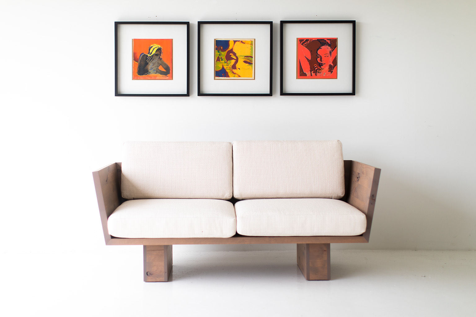 Suelo® Modern Loveseat - 0920
