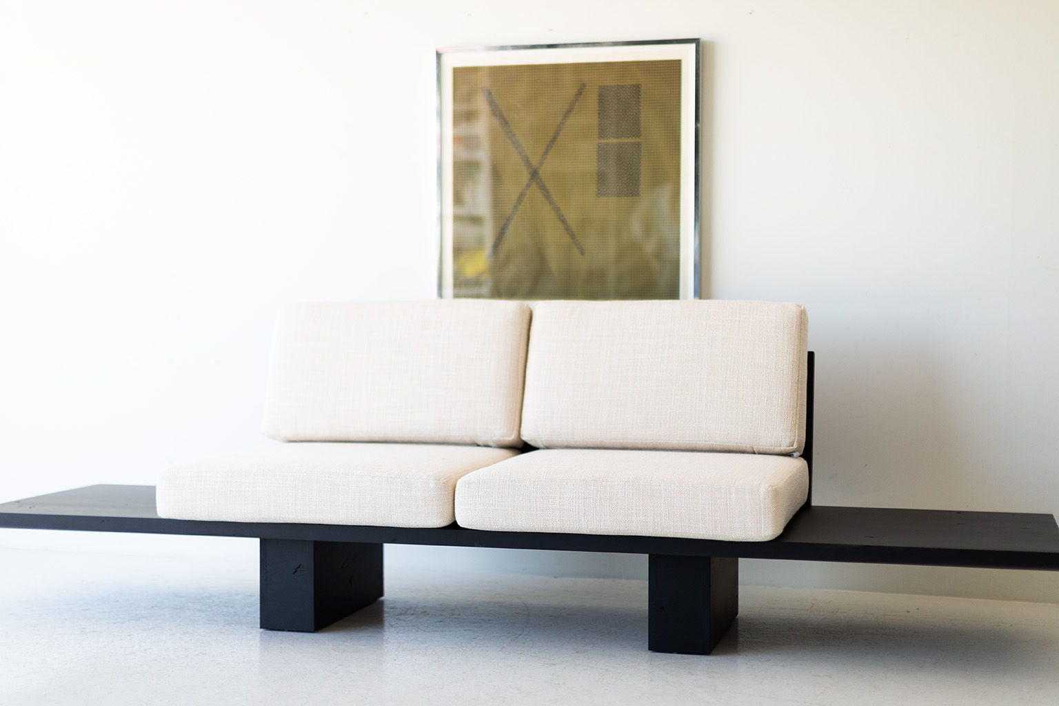 Suelo® Modern Platform Sofa - 1421