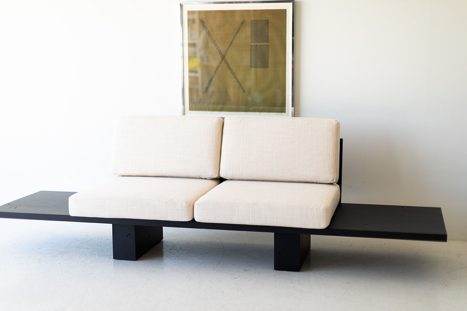 Suelo® Modern Platform Sofa - 1421
