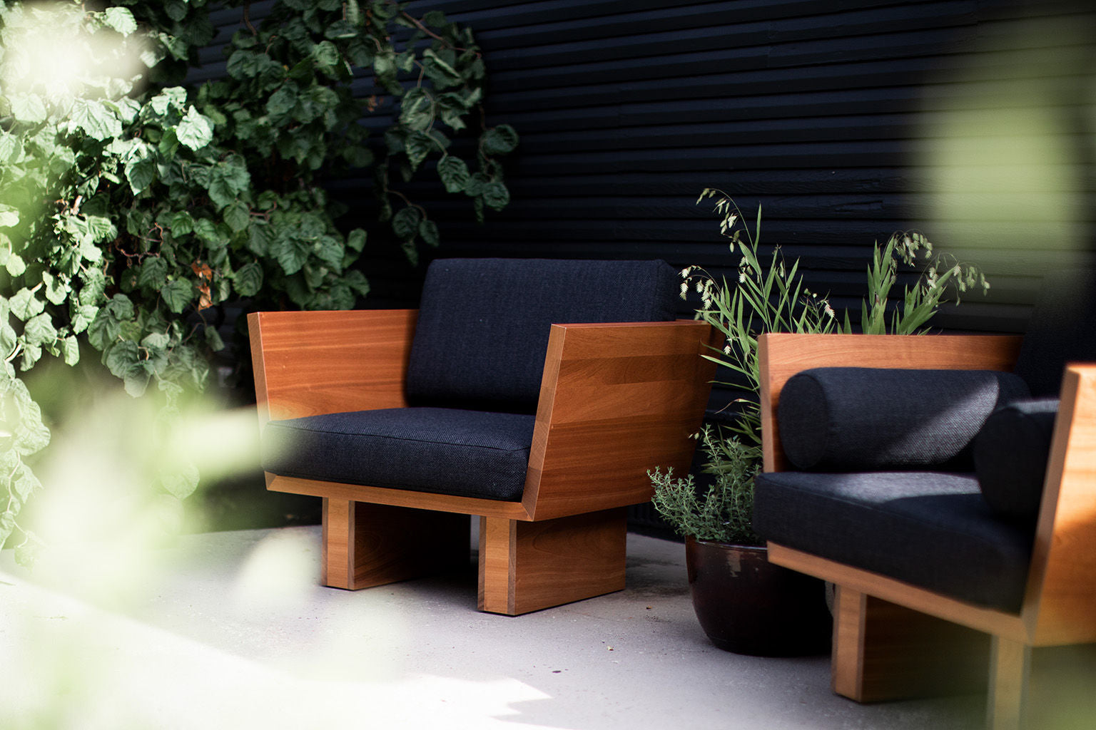 Suelo® Outdoor Modern Lounge Chair - 1120