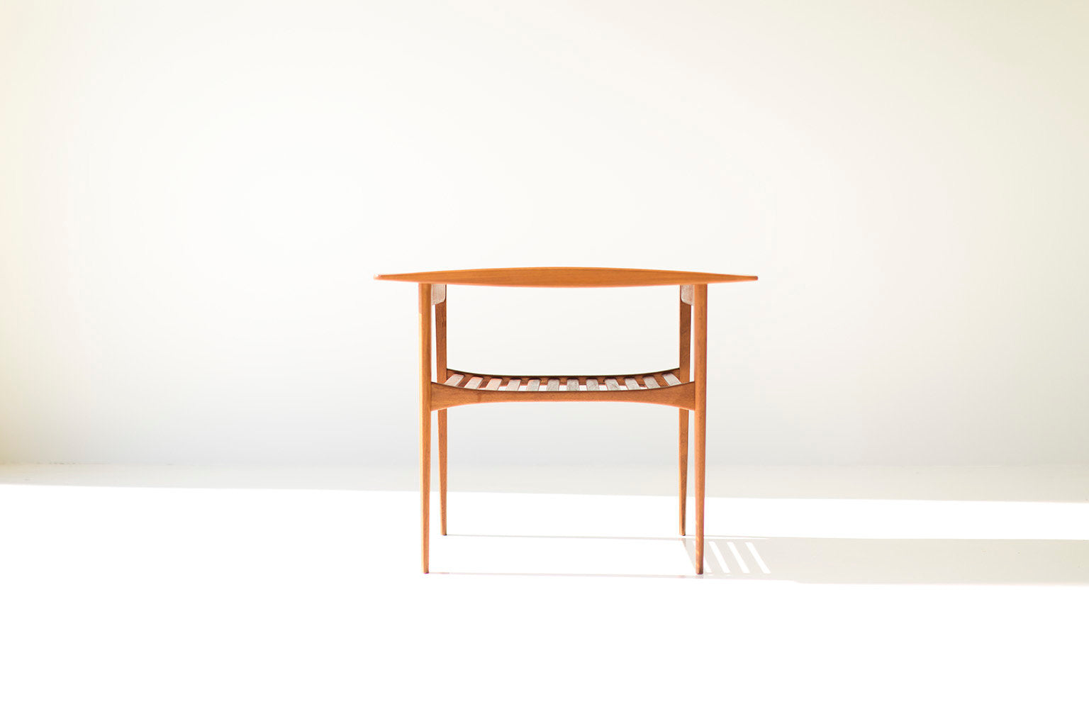 Tove and Edvard Kindt-Larsen Side Table for France & Daverkosen - 02131803