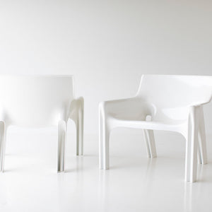 Vico-Magistretti-Lounge-Chairs-Artemide-01